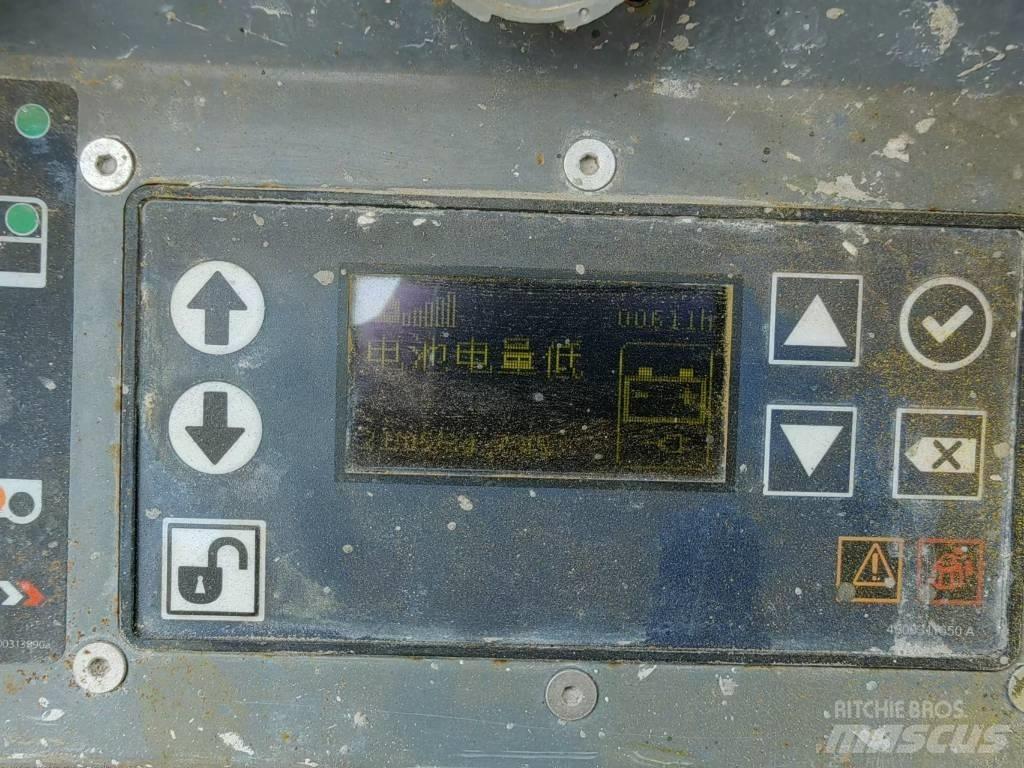 Haulotte OPTIMUM 8 Žirkliniai keltuvai