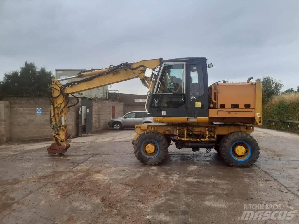 CASE WX 170 Ratiniai ekskavatoriai