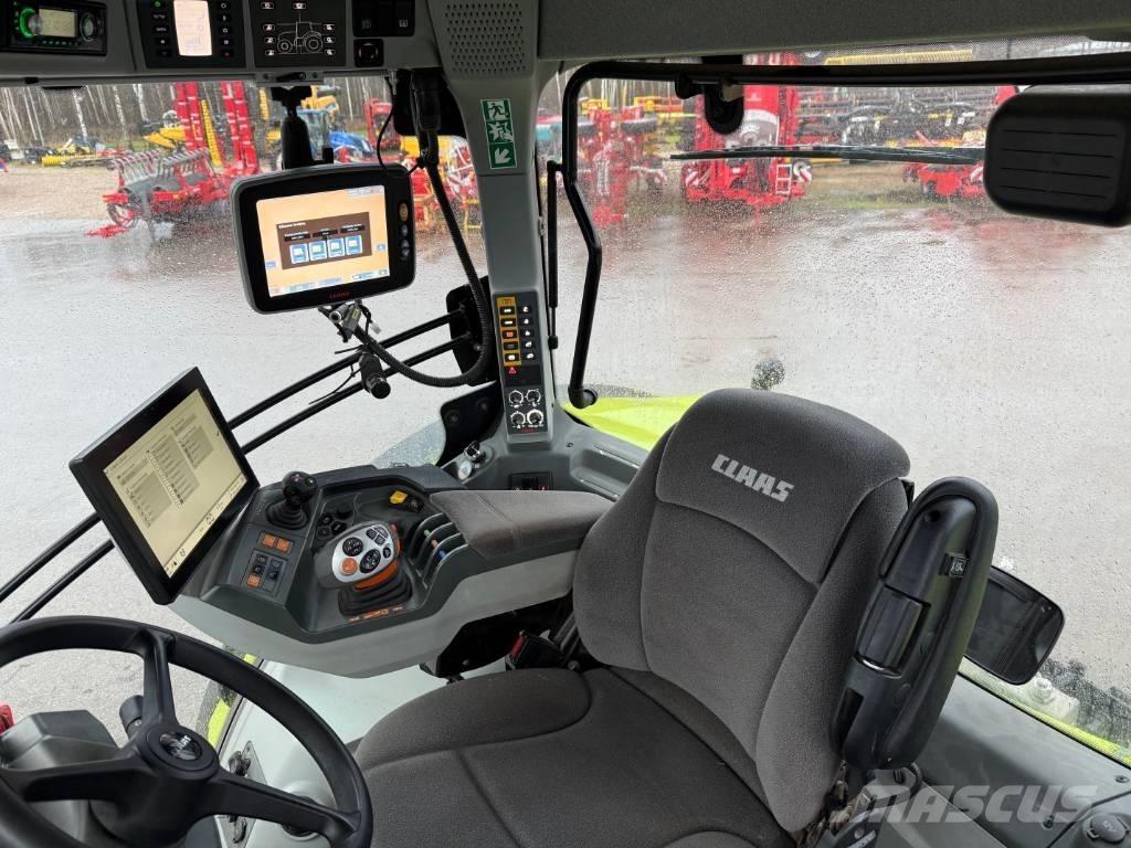 CLAAS Axion 850 Traktoriai