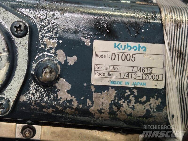 Kubota D1005 Varikliai