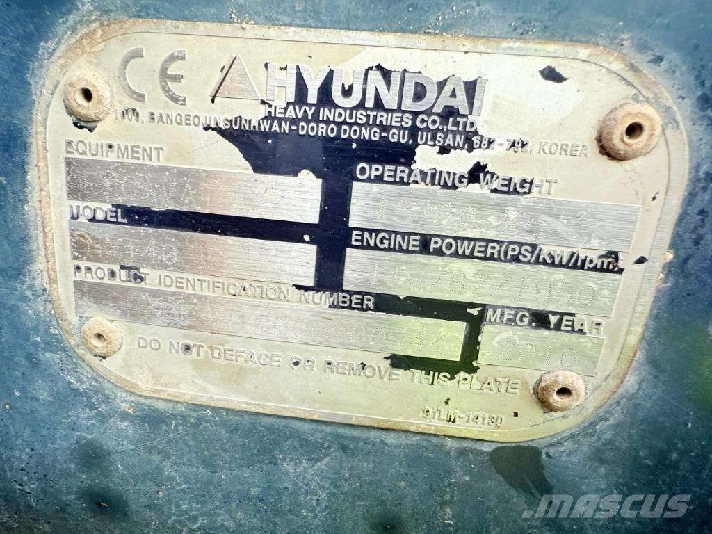 Hyundai HX 140 L Vikšriniai ekskavatoriai