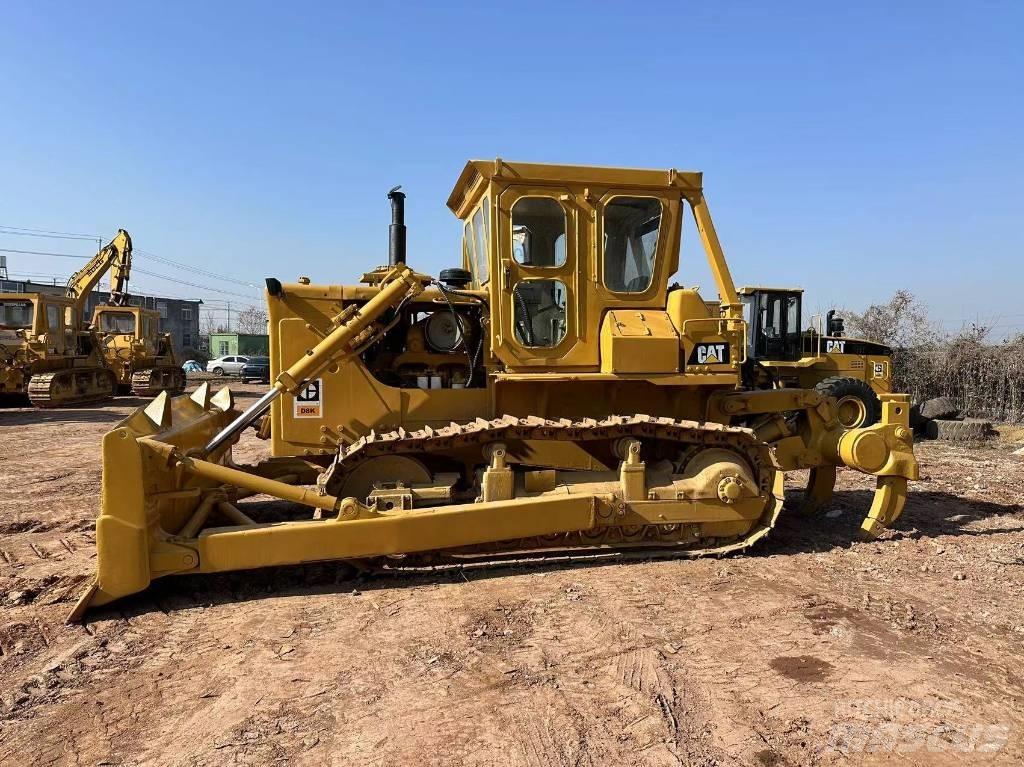 CAT D 8 K Vikšriniai buldozeriai