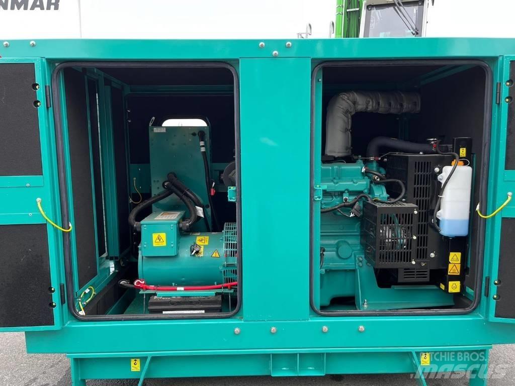 Cummins C33D5 (QES30) Dyzeliniai generatoriai