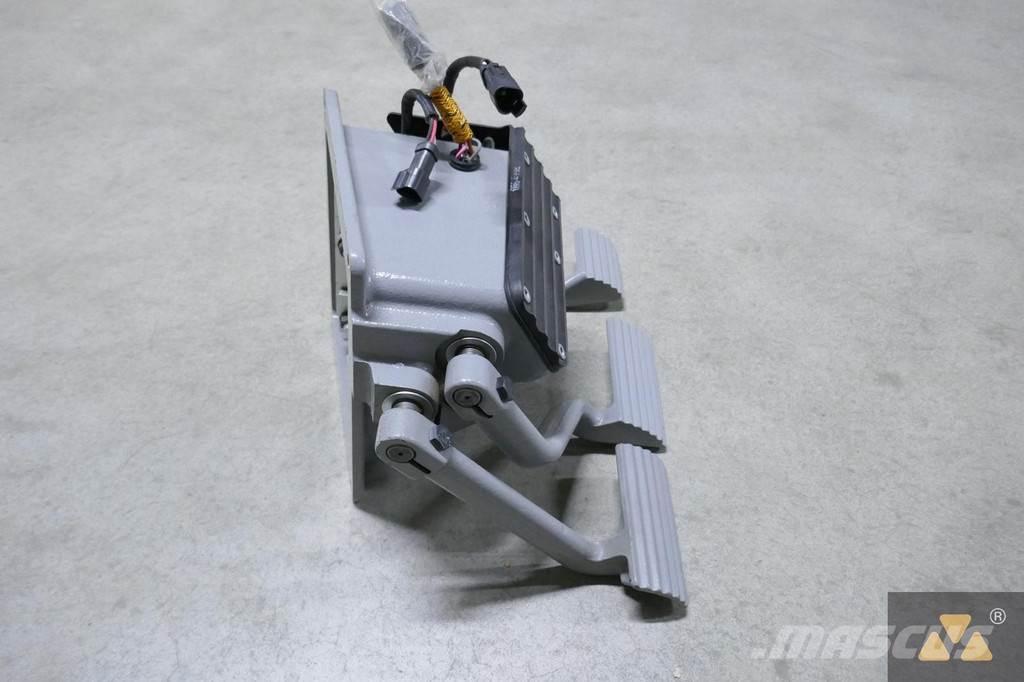 CAT 222-6026 Transportas - Kita