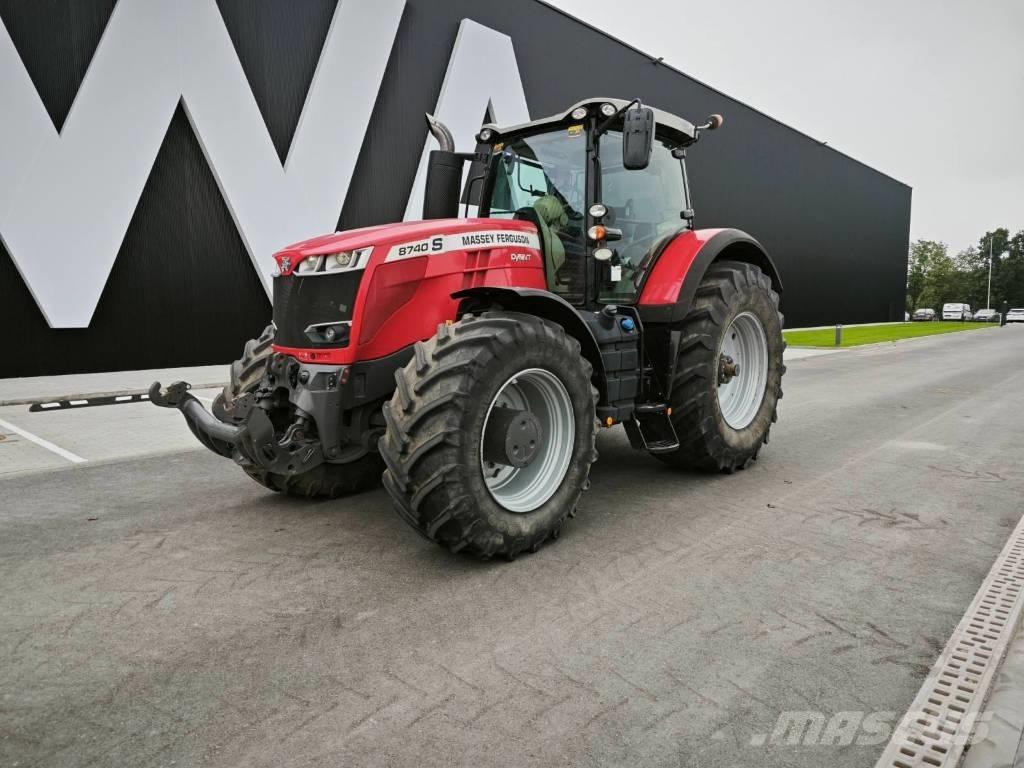 Massey Ferguson 8740 Traktoriai