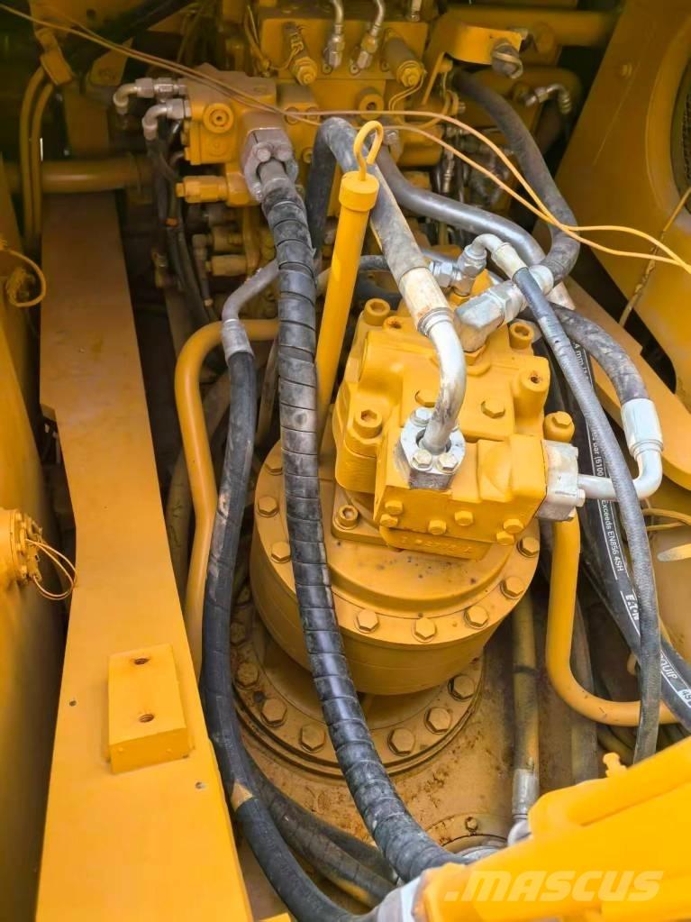 CAT 329 E Vikšriniai ekskavatoriai
