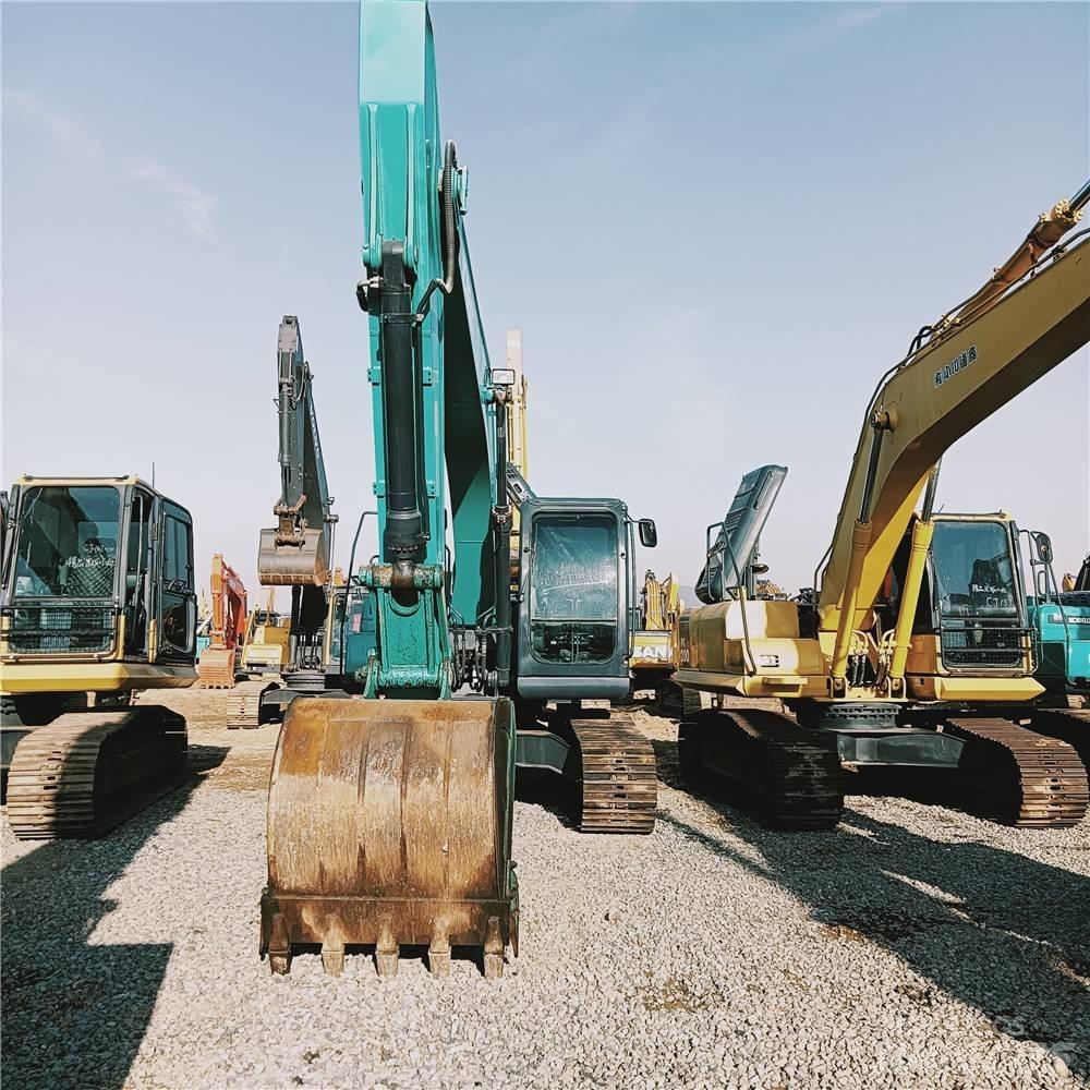 Kobelco SK 200D Vikšriniai ekskavatoriai