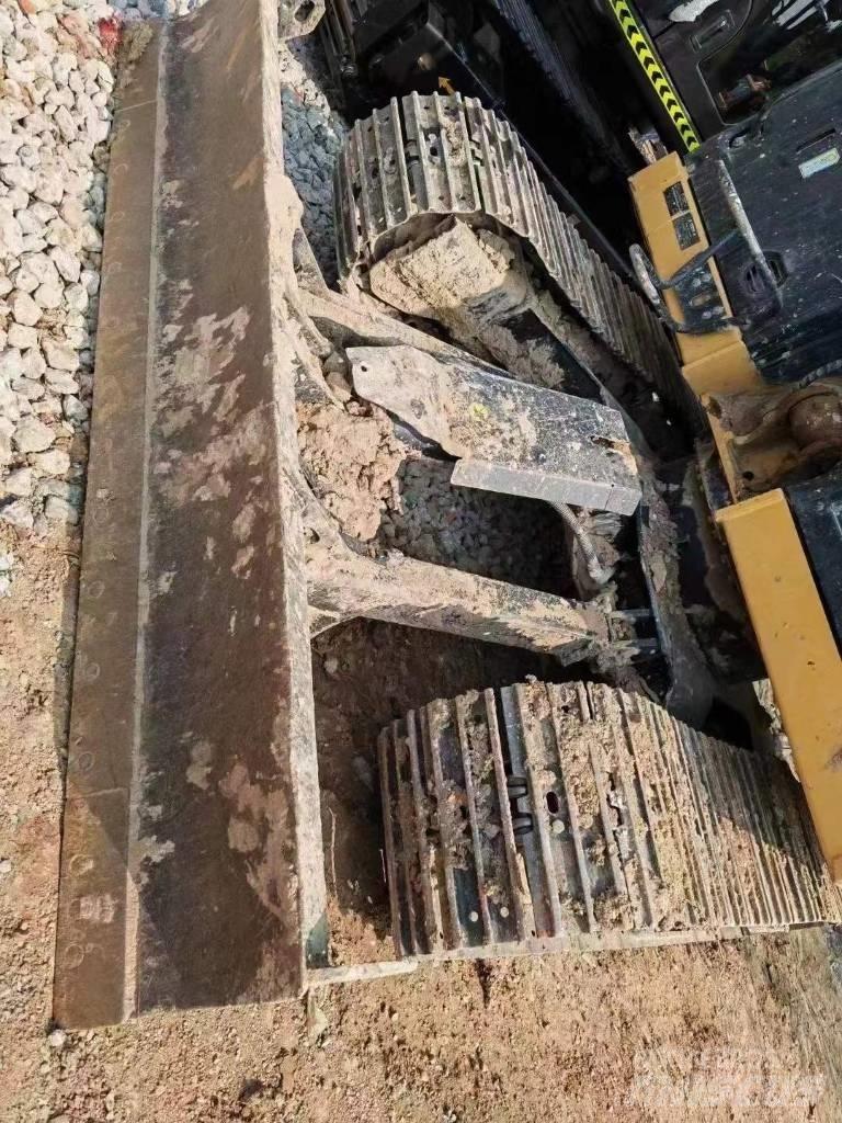 CAT 307E Vikšriniai ekskavatoriai