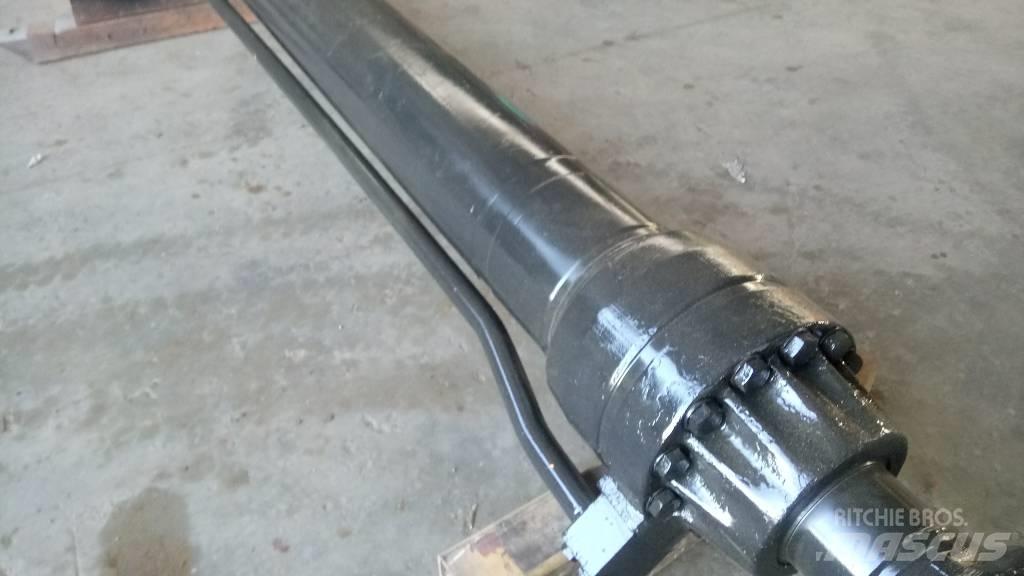 CAT 385 Hidraulikos įrenginiai