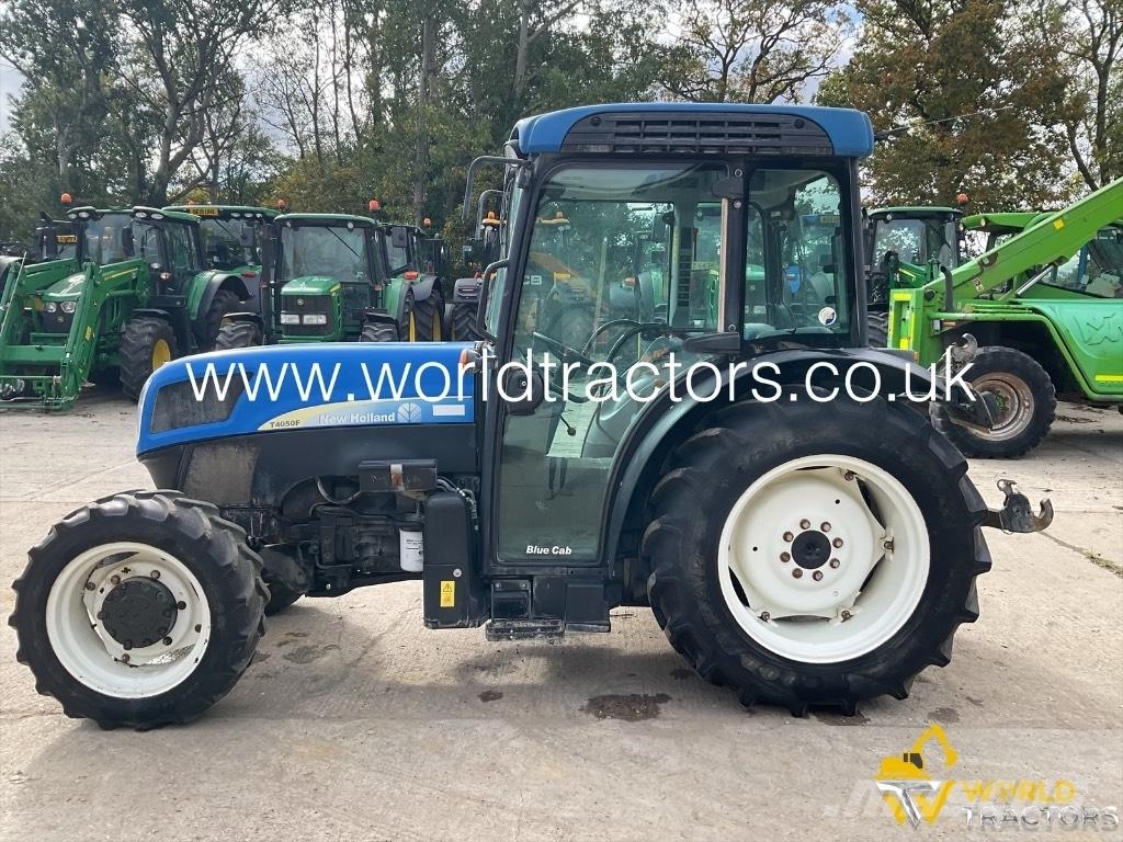 New Holland T 4050 Traktoriai