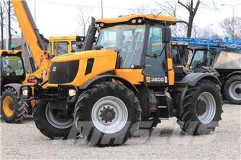JCB Fastrac 3200 Traktoriai
