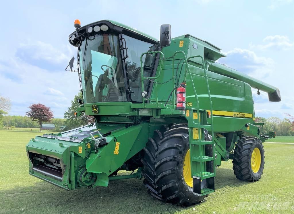 John Deere T670 Derliaus nuėmimo kombainai