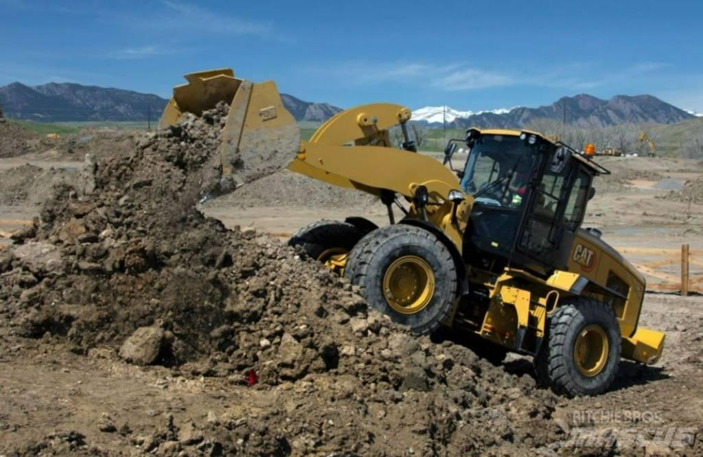 CAT 938 UTHYRES Naudoti ratiniai krautuvai