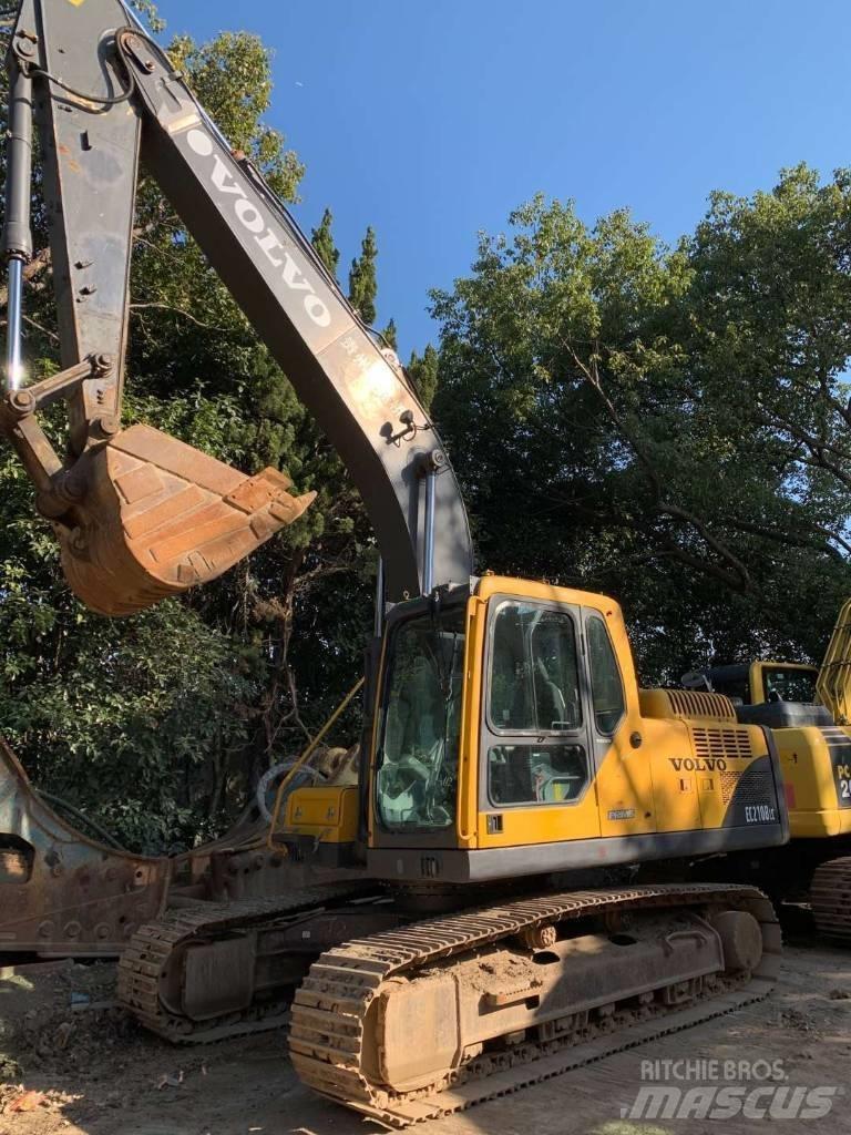 Volvo EC 210 B LC Vikšriniai ekskavatoriai