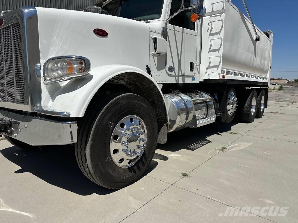 Peterbilt 367 Savivarčių priekabų vilkikai