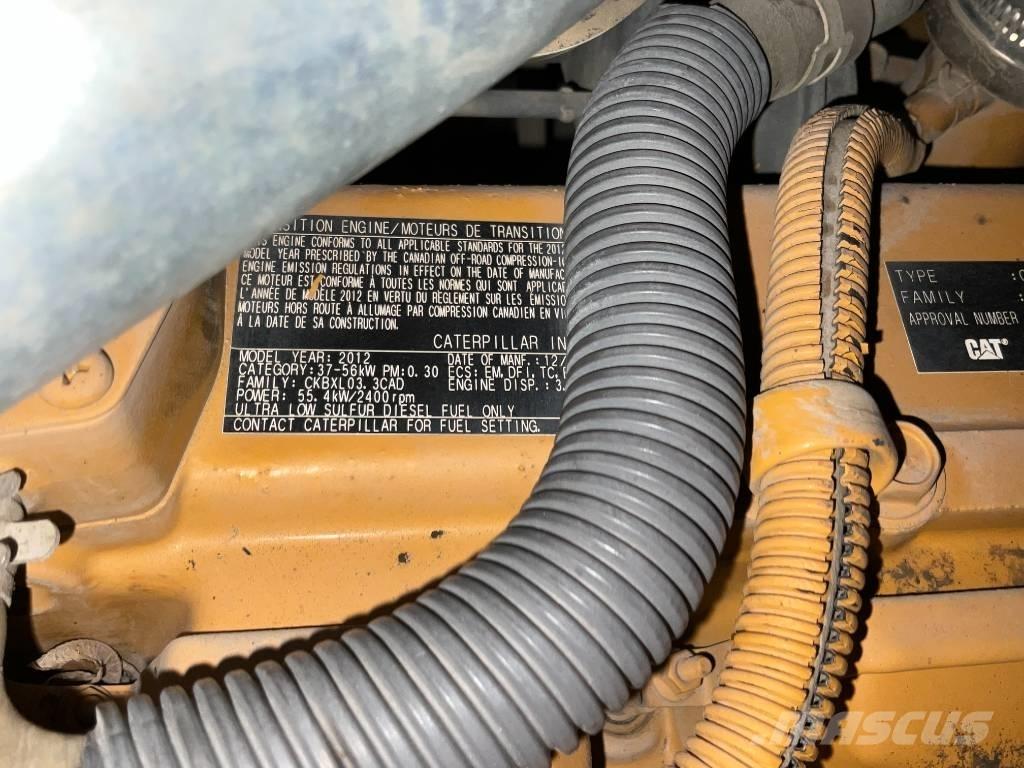 CAT 908 M Naudoti ratiniai krautuvai