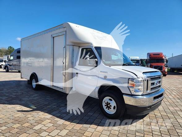 Ford E450 Statyba - Kita