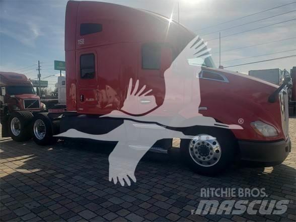 Kenworth T680 Naudoti vilkikai