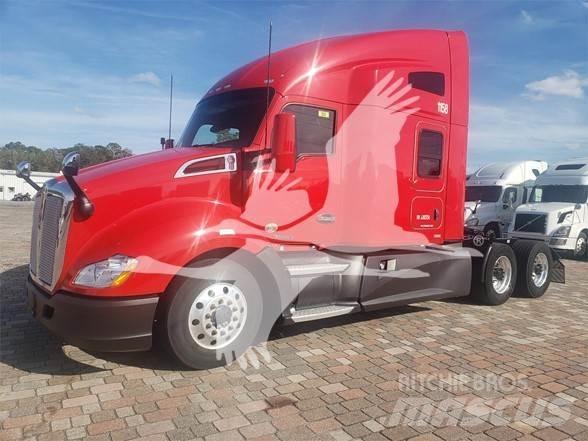 Kenworth T680 Naudoti vilkikai