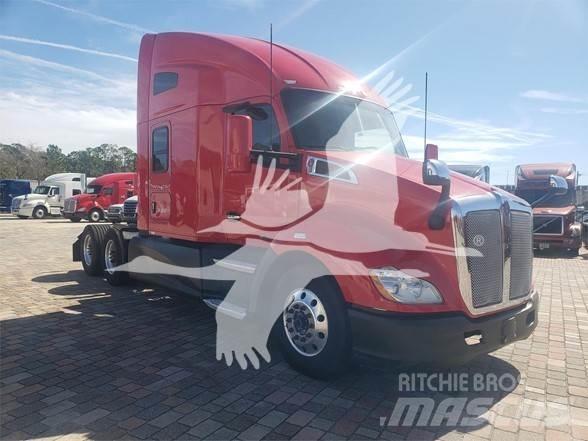 Kenworth T680 Naudoti vilkikai