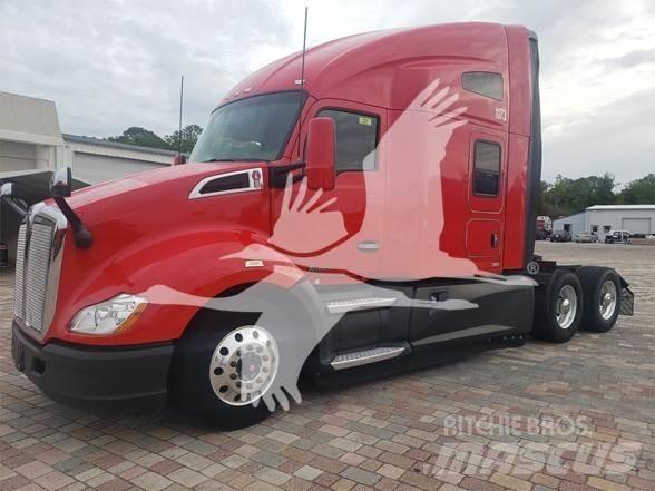 Kenworth T680 Naudoti vilkikai