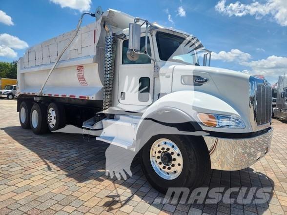 Peterbilt 348 Savivarčių priekabų vilkikai