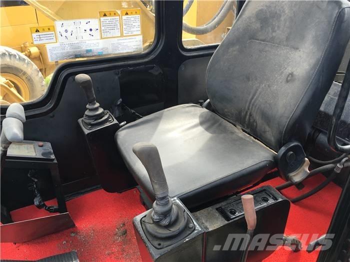 CAT 320 C Vikšriniai ekskavatoriai