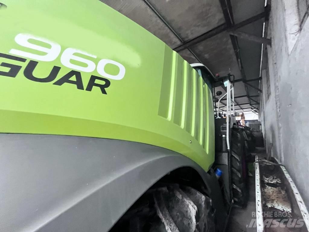 CLAAS Jaguar 960 Pašarų ruošimo technika