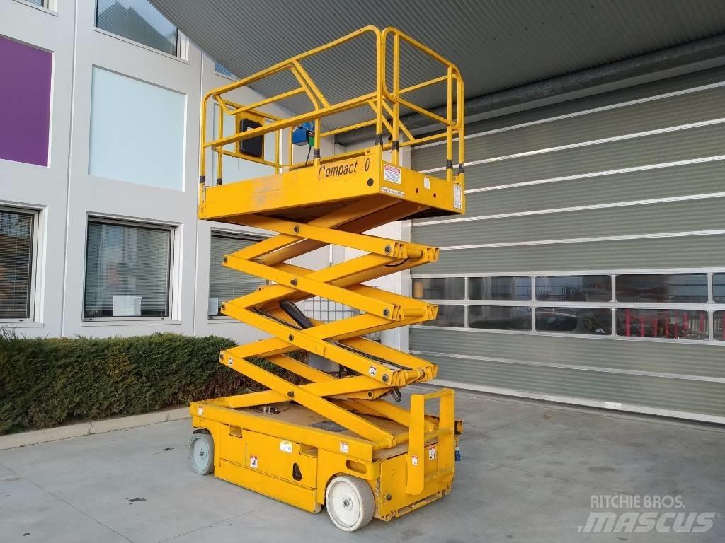 Haulotte Compact 10 Žirkliniai keltuvai