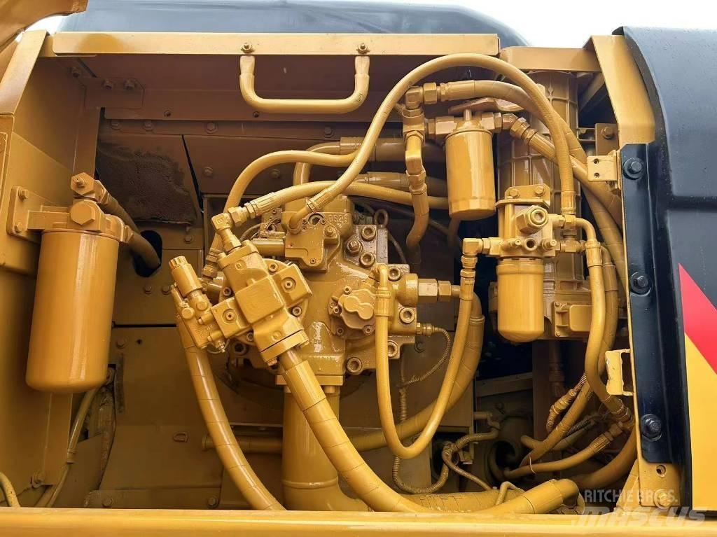 CAT 336 Vikšriniai ekskavatoriai