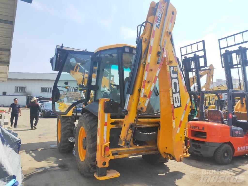 JCB 4CX Ekskavatoriniai krautuvai