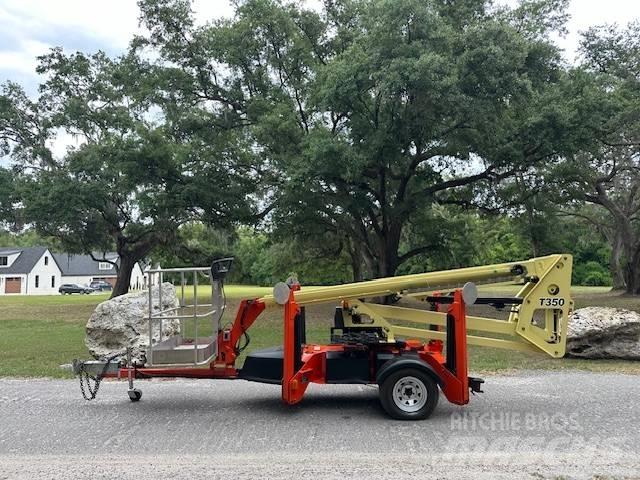 JLG T 350 Ant priekabų montuojamos kėlimo platformos