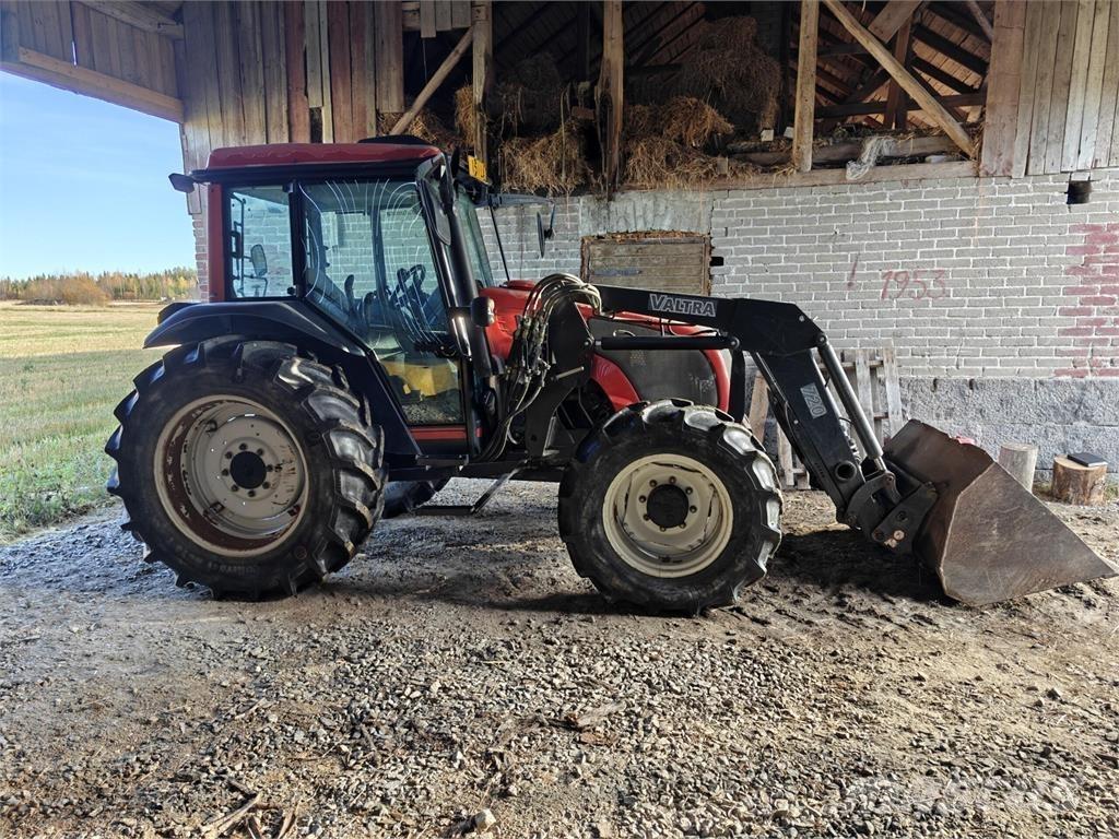 Valtra A95N Traktoriai