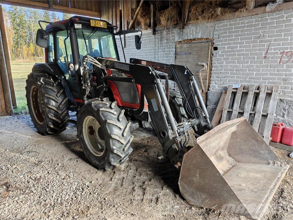 Valtra A95N Traktoriai