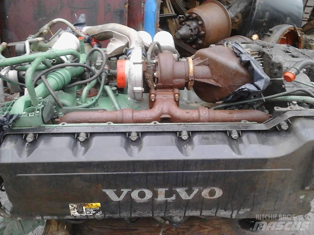 Volvo SR/AT/VT Pavarų dėžės