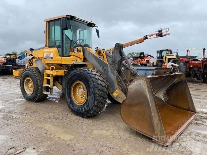 Volvo L70F Naudoti ratiniai krautuvai