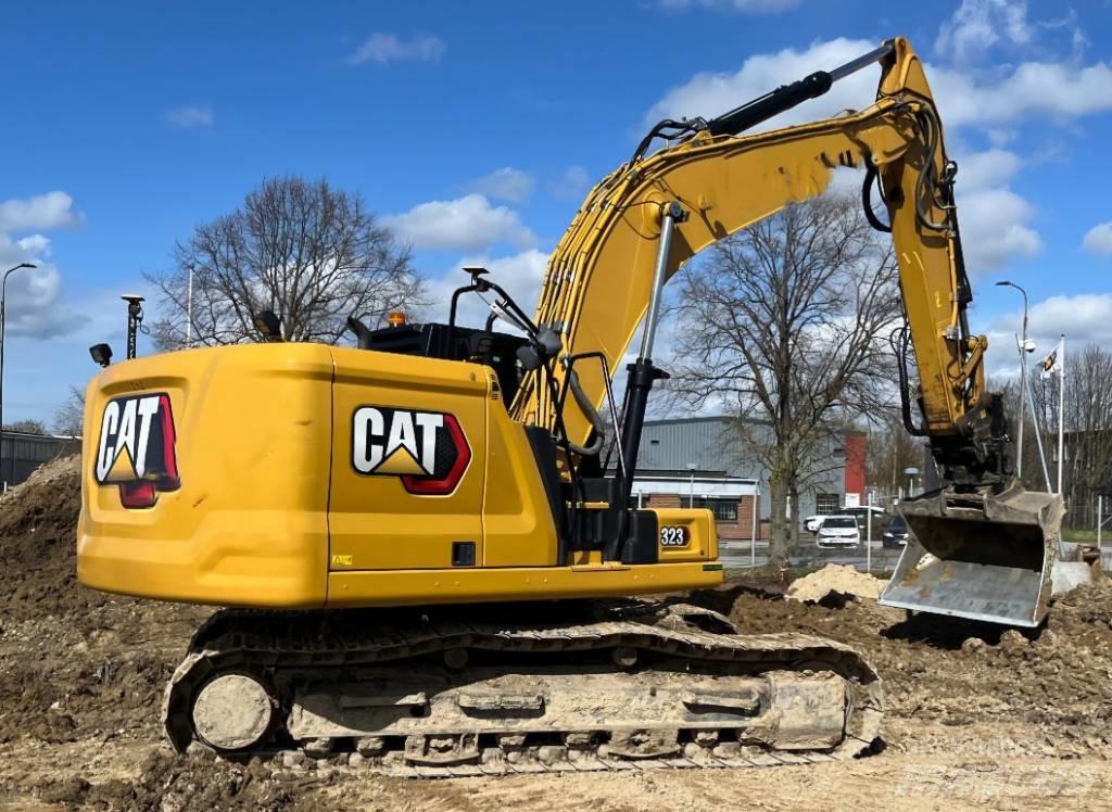 CAT 320 Vikšriniai ekskavatoriai
