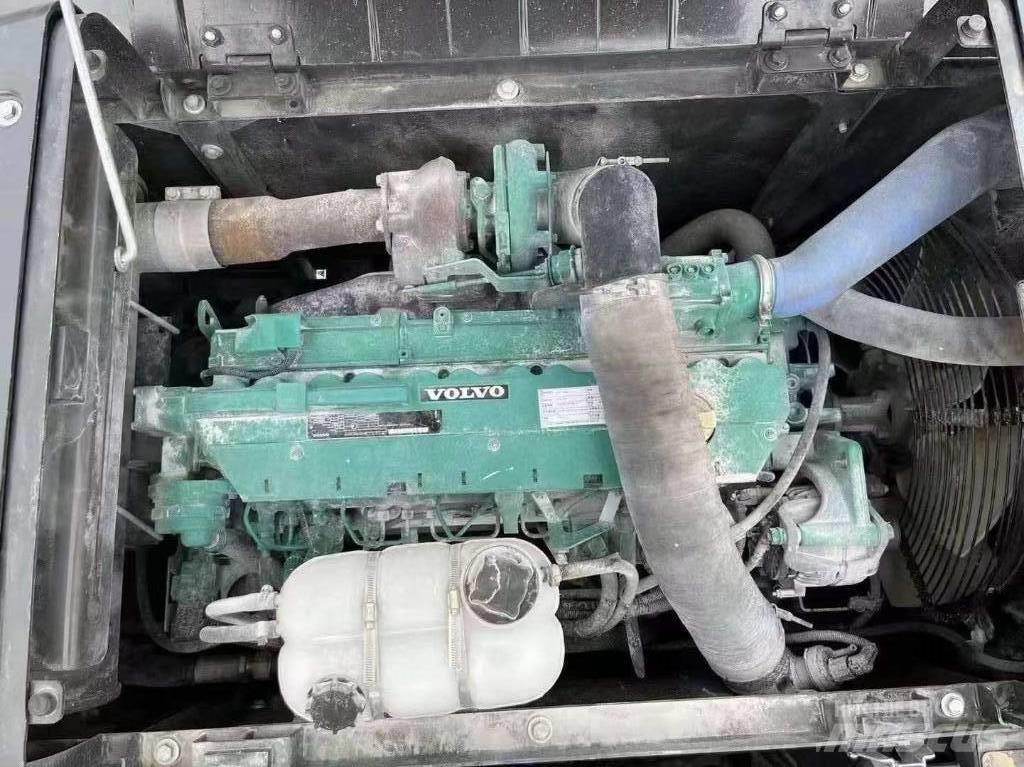 Volvo ec240 Vikšriniai ekskavatoriai