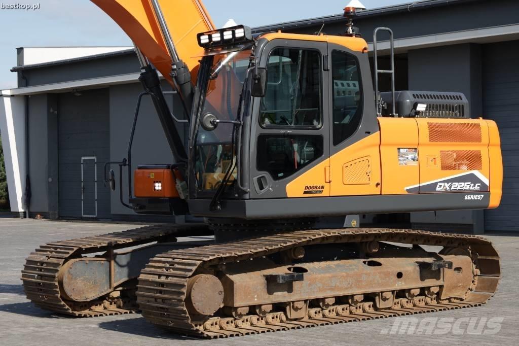 Doosan DX 225 LC-7 Vikšriniai ekskavatoriai