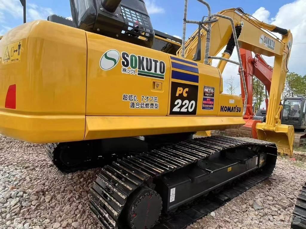 Komatsu pc220 Vikšriniai ekskavatoriai