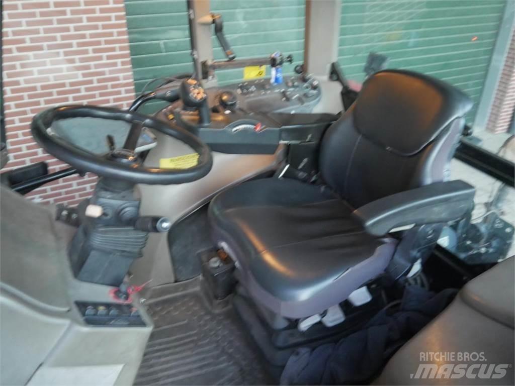Case IH CVX 160 Traktoriai