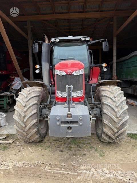 Massey Ferguson 7726 Traktoriai