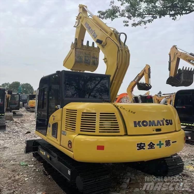Komatsu 70-8 Vikšriniai ekskavatoriai