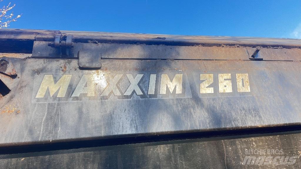 Beco Maxxim 260 Savivartės priekabos