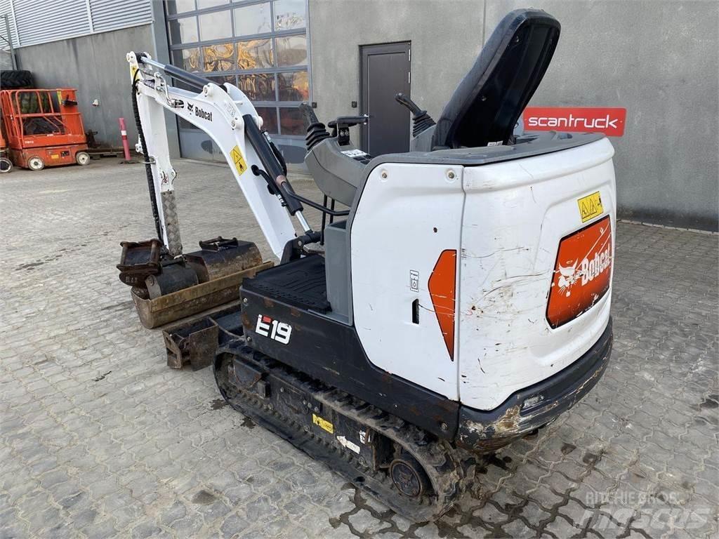 Bobcat E19 Ratiniai ekskavatoriai
