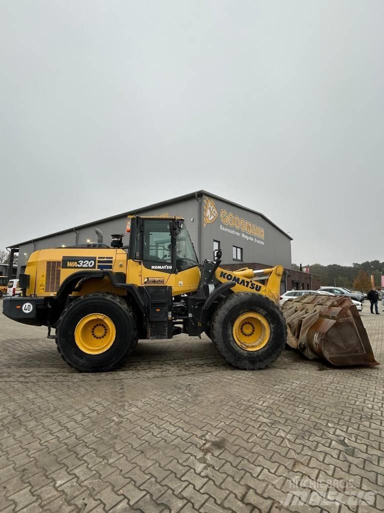 Komatsu WA 320 Naudoti ratiniai krautuvai