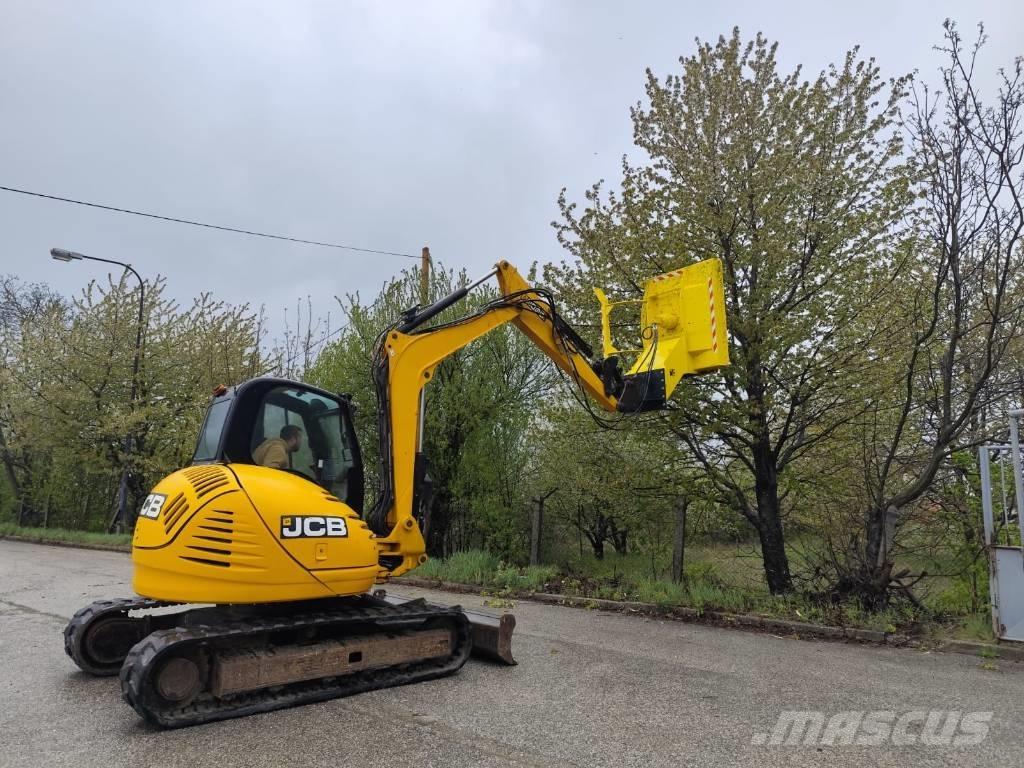 JCB 8085 Vidutinės galios ekskavatoriai 7-12 t