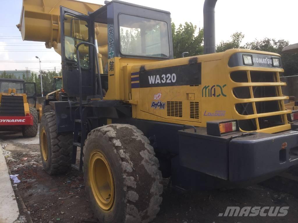 Komatsu WA 320-3 Naudoti ratiniai krautuvai