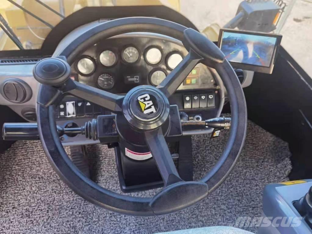 CAT 966 H Naudoti ratiniai krautuvai