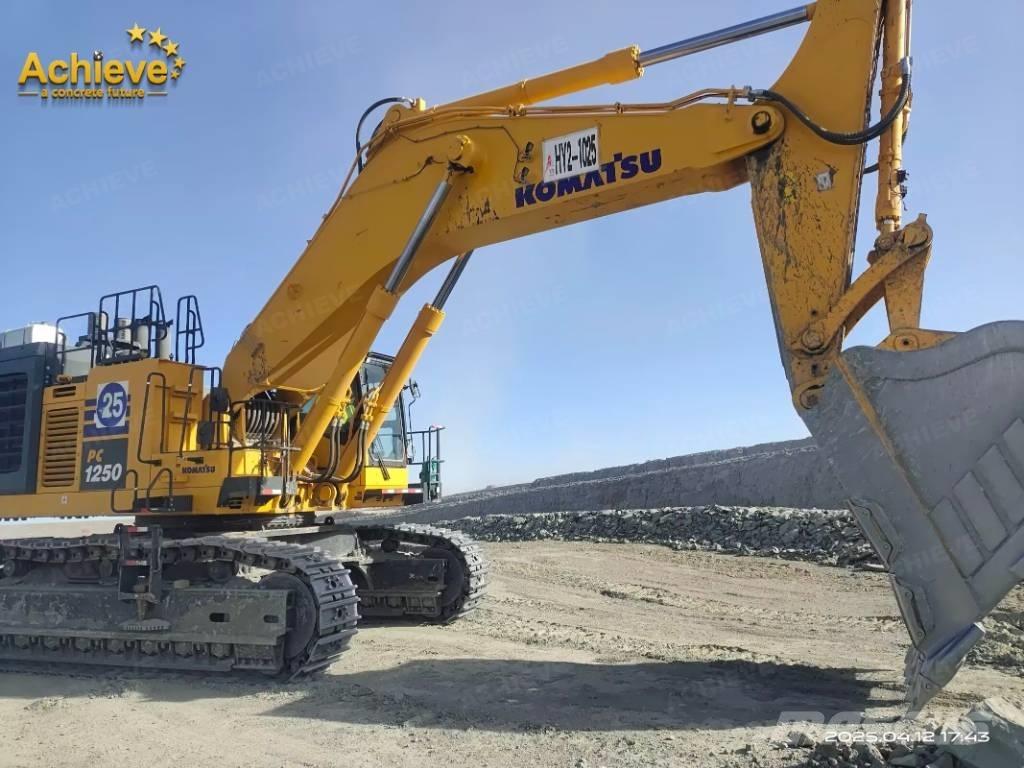 Komatsu PC 1250-11 Vikšriniai ekskavatoriai